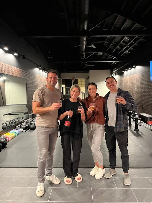 Momentum CDM Gym Picture 6