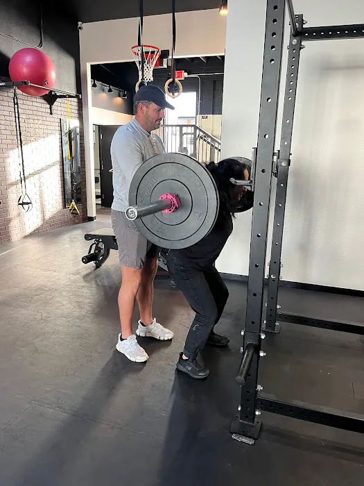 Momentum CDM Gym Picture 5