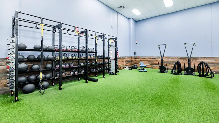 24 Hour Fitness Picture 1