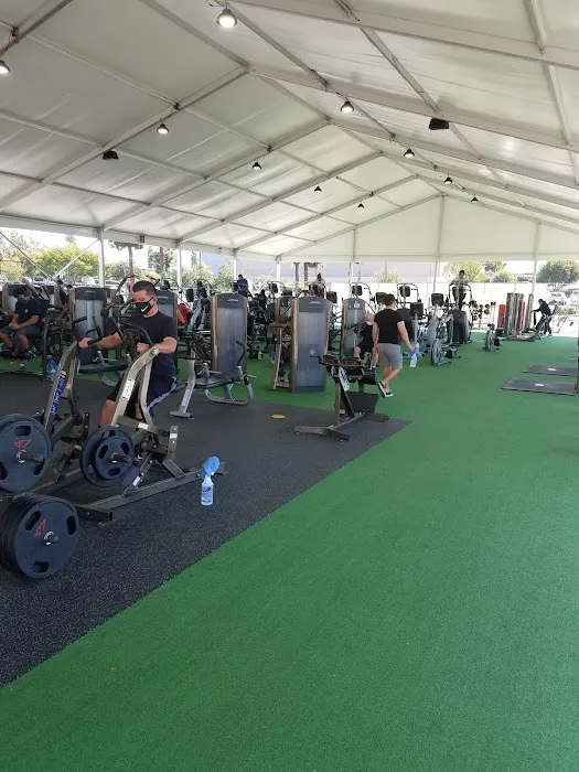 Gold's Gym Montclair Picture 7