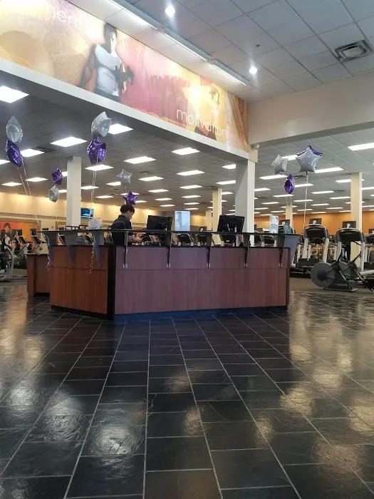 LA Fitness Picture 8