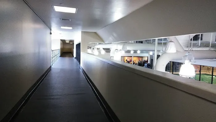 LA Fitness Picture 6