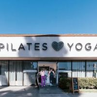 LiveMetta Pilates and Yoga ico