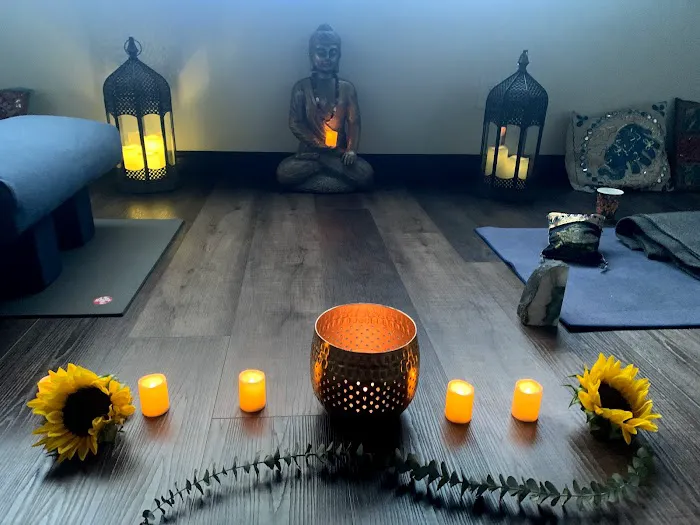 Mindful Space Yoga & Meditation Picture 4