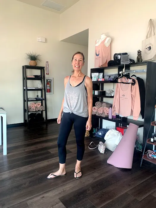 Mindful Space Yoga & Meditation Picture 8