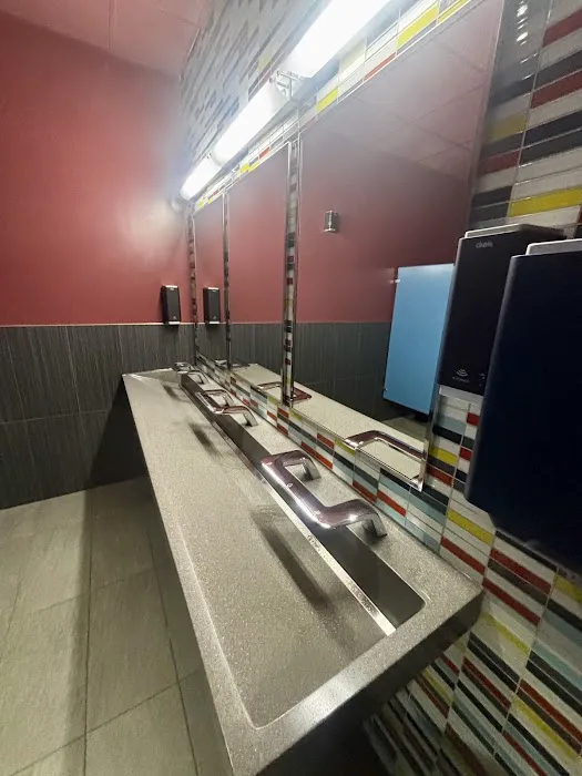 THE GYM Ontario Picture 9