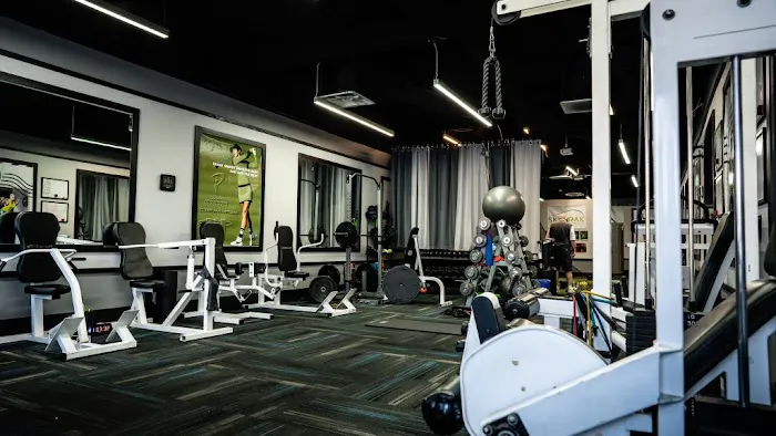 UPEC Fitness - Golf Fitness Training Center Picture 7