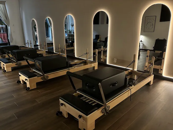 Homebody Pilates Studio LLC Picture 3