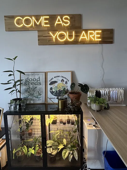 Homebody Pilates Studio LLC Picture 2