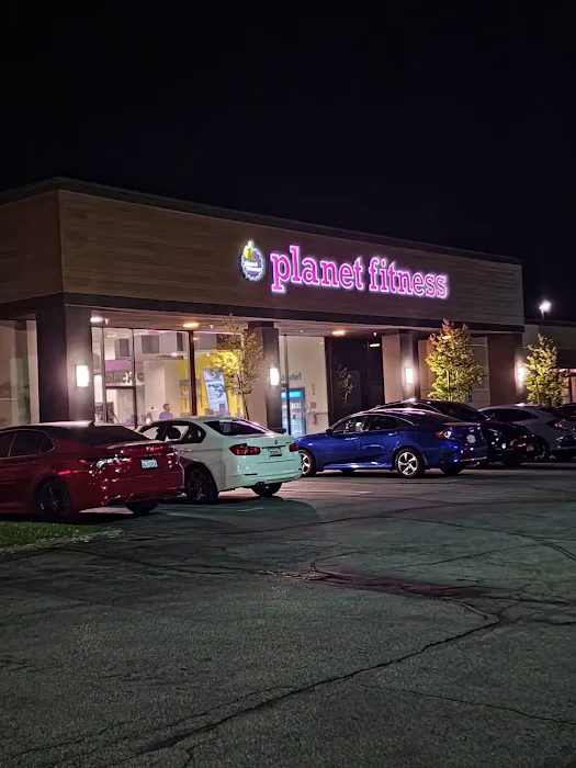 Planet Fitness Picture 2