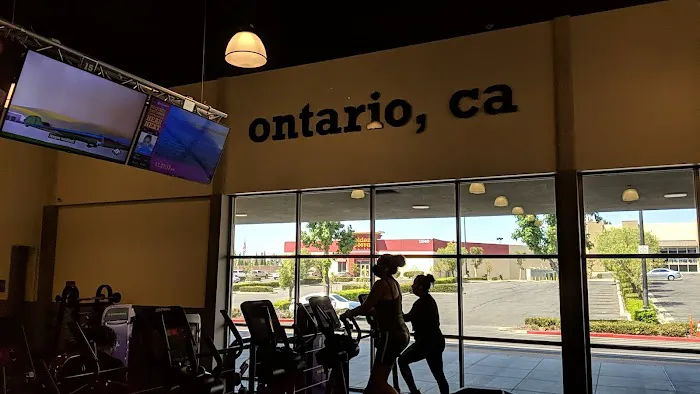 Planet Fitness Picture 3