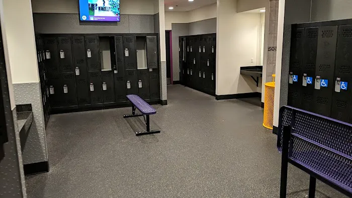 Planet Fitness Picture 7