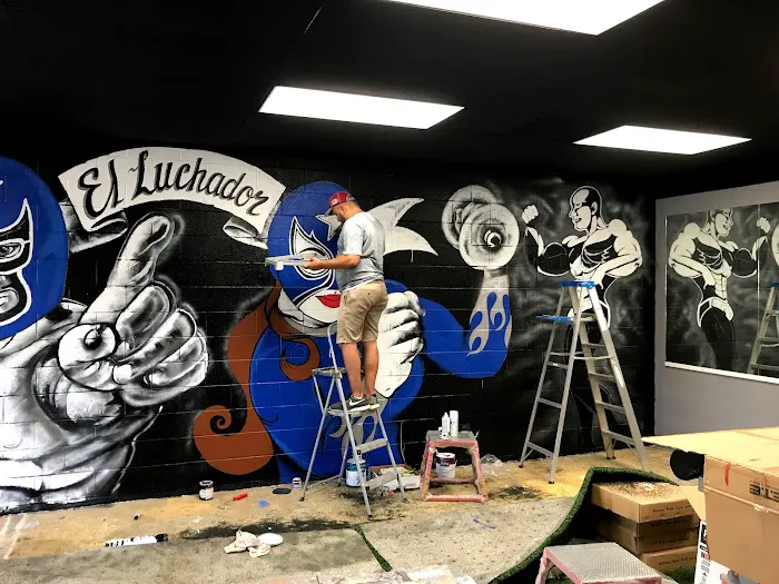 El Luchador Barbell Club Picture 6