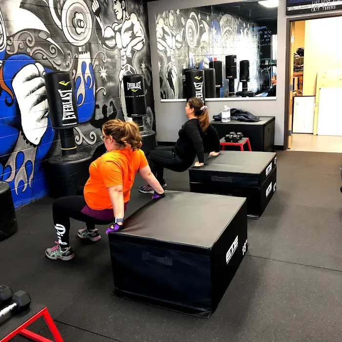 El Luchador Barbell Club Picture 7