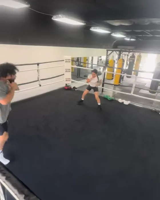 Muscles and Knuckles Picture 9