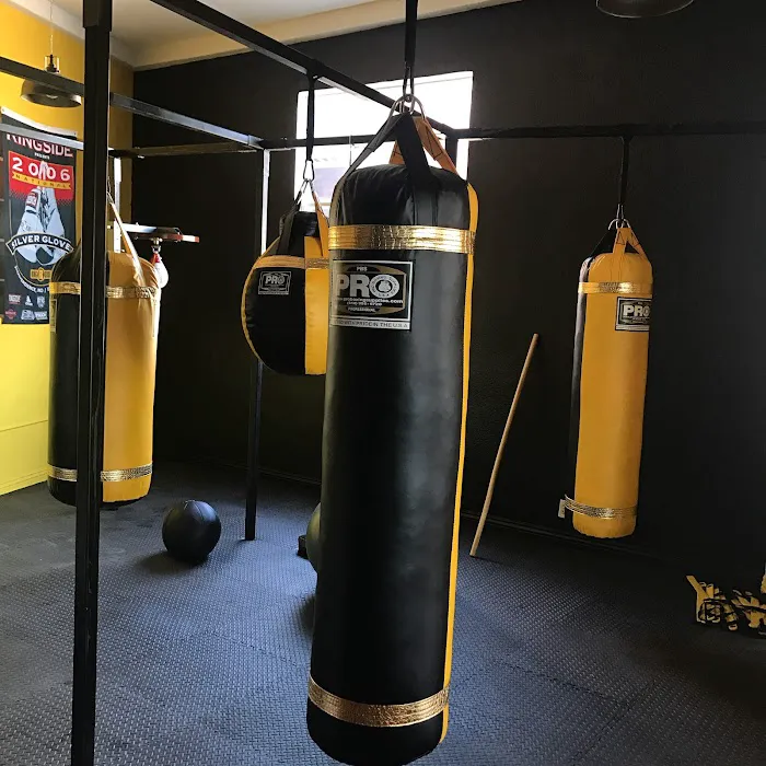 Muscles and Knuckles Picture 4