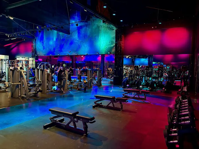 Speakeasy Fitness - North Hollywood Picture 1