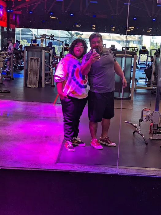 Speakeasy Fitness - North Hollywood Picture 3