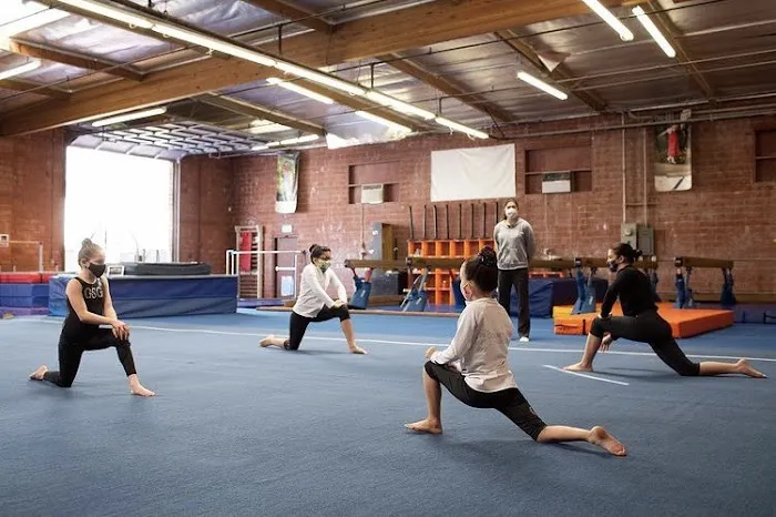 Vernon Lee Gymnastics Burbank Picture 5