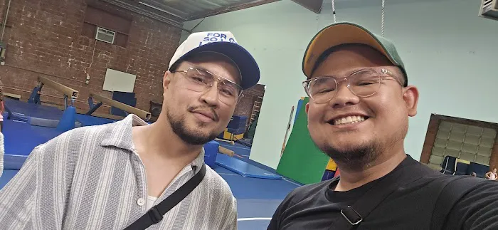 Vernon Lee Gymnastics Burbank Picture 3