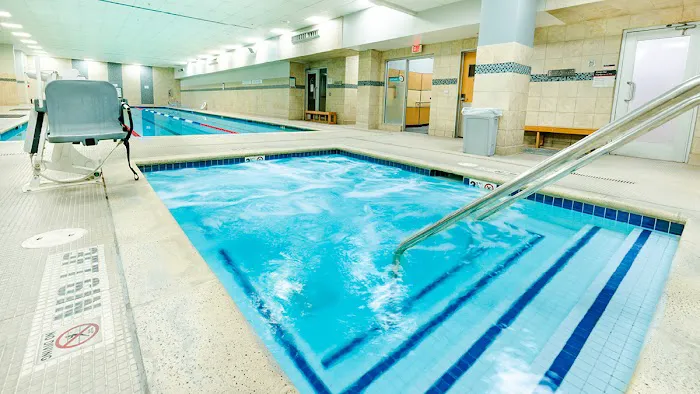 24 Hour Fitness Picture 2