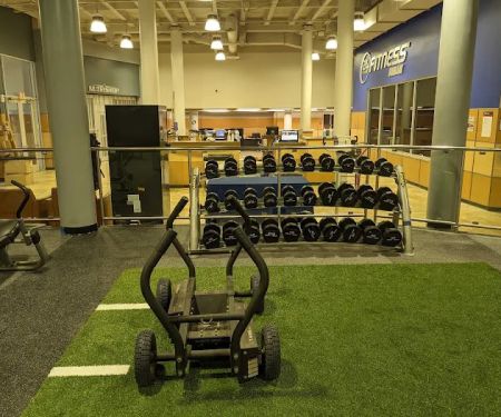 24 Hour Fitness