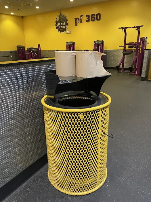 Planet Fitness Picture 4