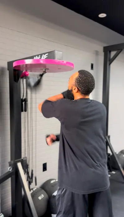 Hiit AF Kickbox & Strength Picture 9