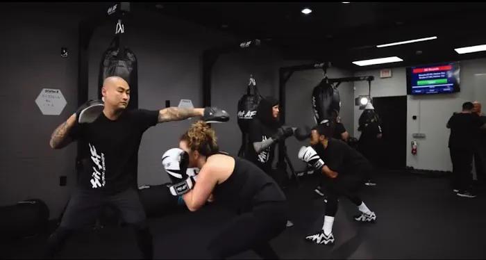 Hiit AF Kickbox & Strength Picture 5