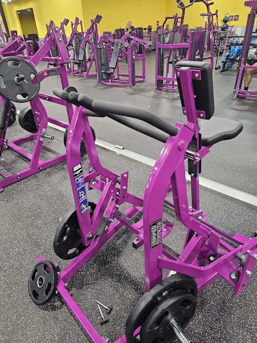 Planet Fitness Picture 7