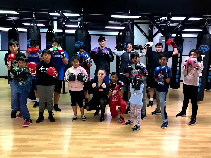 HWD Fitness Chino Picture 2