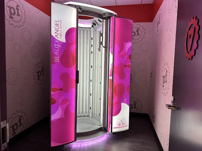 Planet Fitness Picture 9