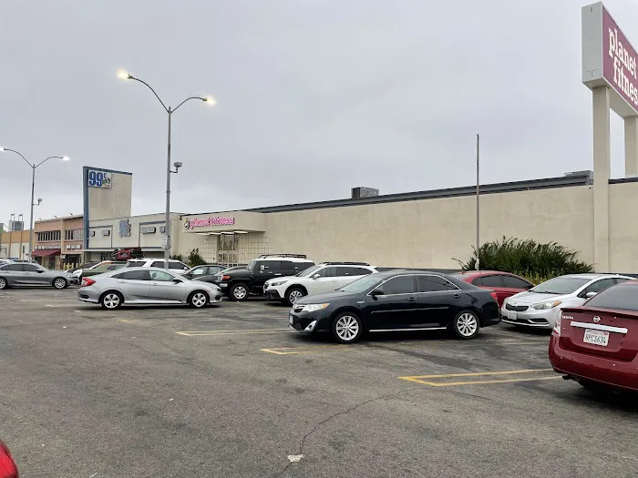 Planet Fitness Picture 4