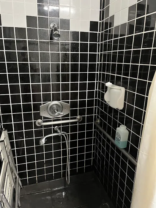 Gold's Gym North Hollywood Picture 10