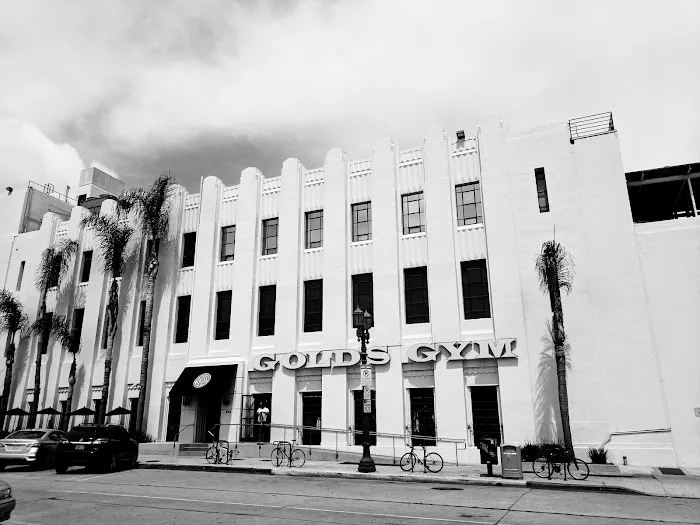 Gold's Gym North Hollywood Picture 3