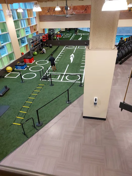 LA Fitness Picture 4