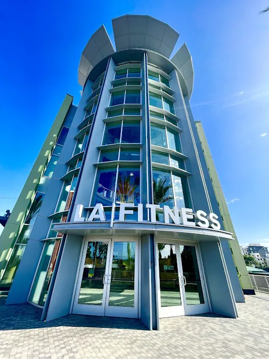 LA Fitness Picture 10