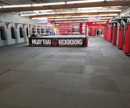 Muay Thai Kickboxing Gym