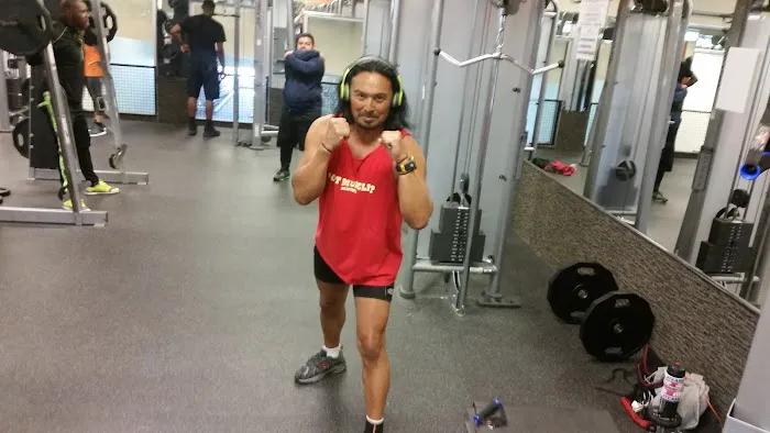 LA Fitness Picture 6