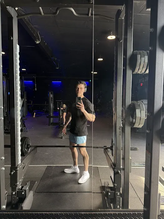 MackFit Training Gym Picture 5