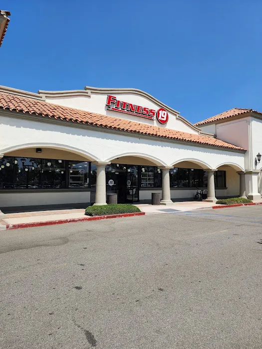 Fitness 19 Picture 3