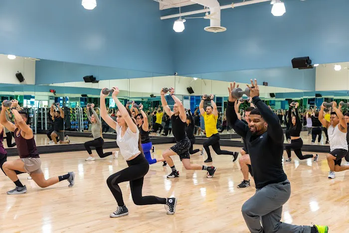 Fitness 19 Picture 4