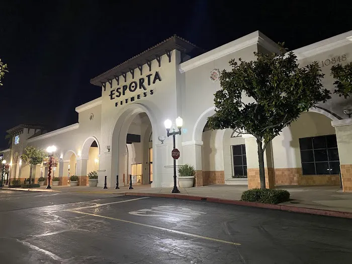 LA Fitness Picture 7