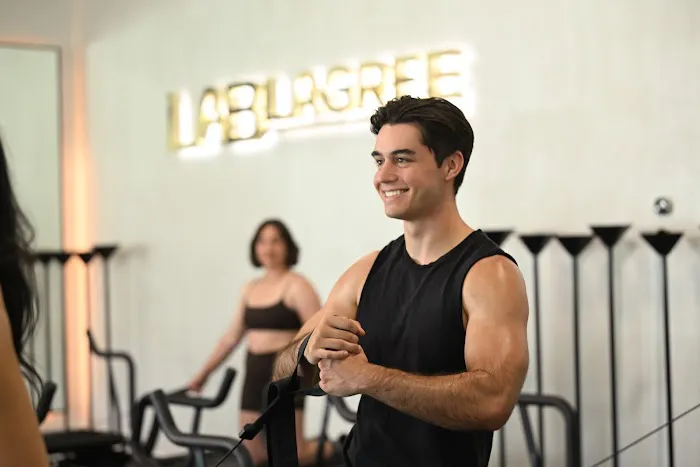 Lab Lagree - Burbank Picture 4