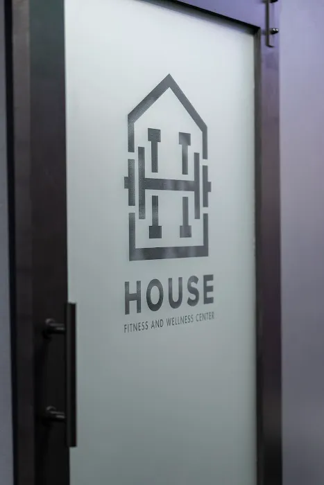 House Fitness & Wellness Center Picture 7