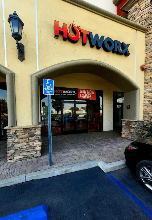 HOTWORX - Chino Hills, CA Picture 10