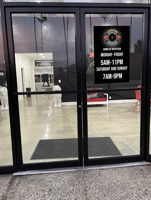 Lions Den Picture 10