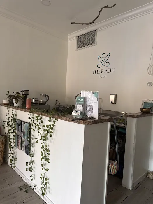 Therabe Yoga Picture 6