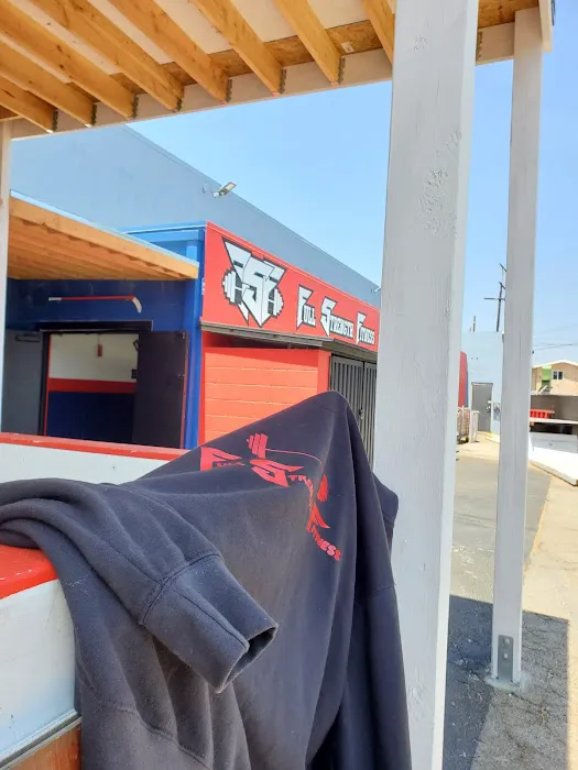 Full Strength Fitness Picture 4