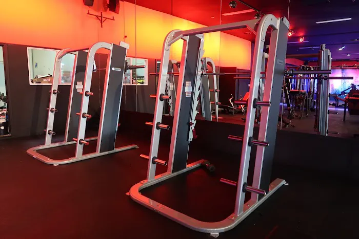 Speakeasy Fitness - North Hills Picture 7